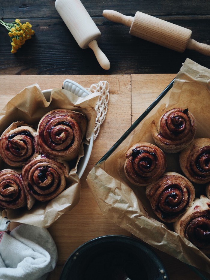 evafedeveka photography cake kanelbullar homemeade baking